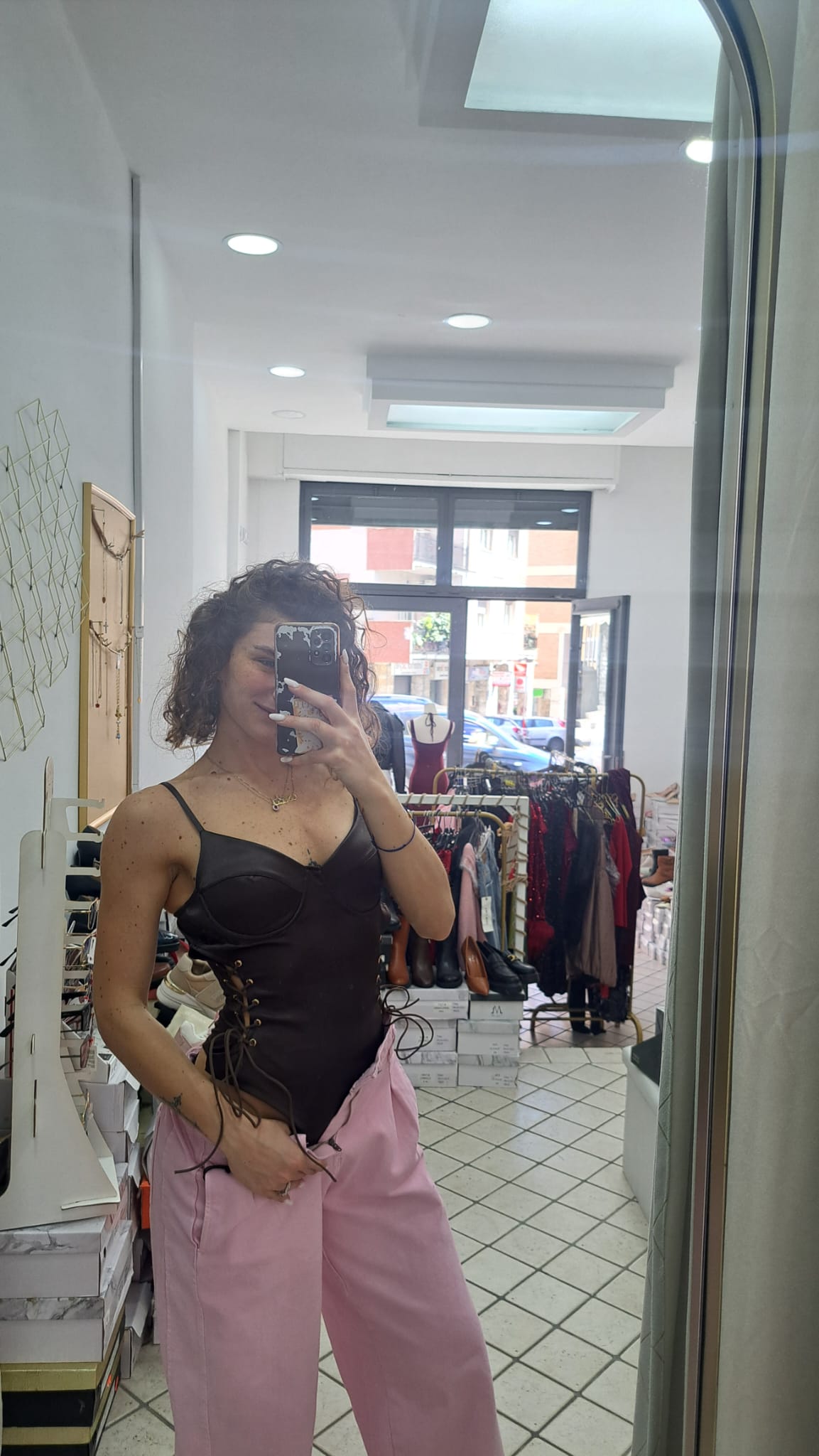 Body satin
