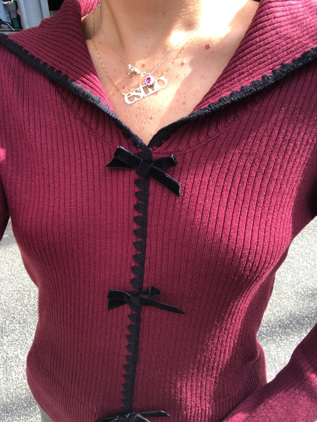 Maglione con dettagli fiocco