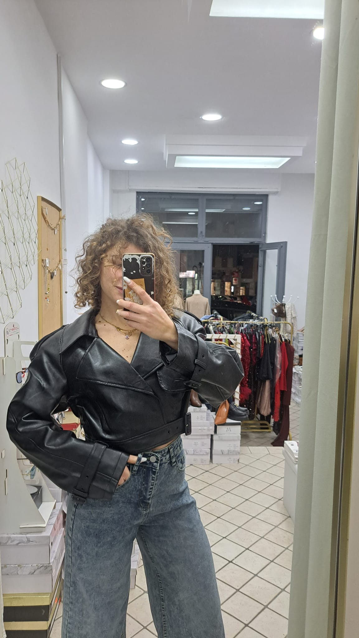 Giubbotto crop di pelle