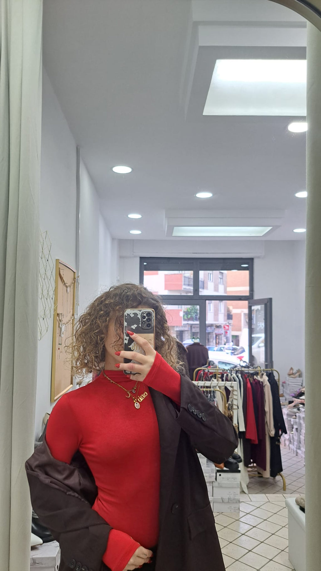 Body a mezzo collo con manica a guanti