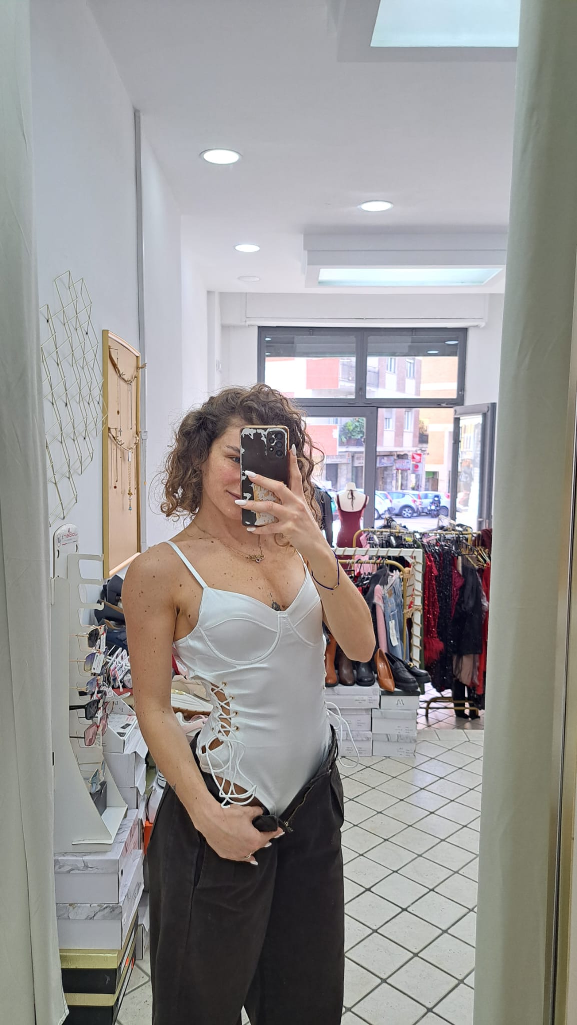 Body satin